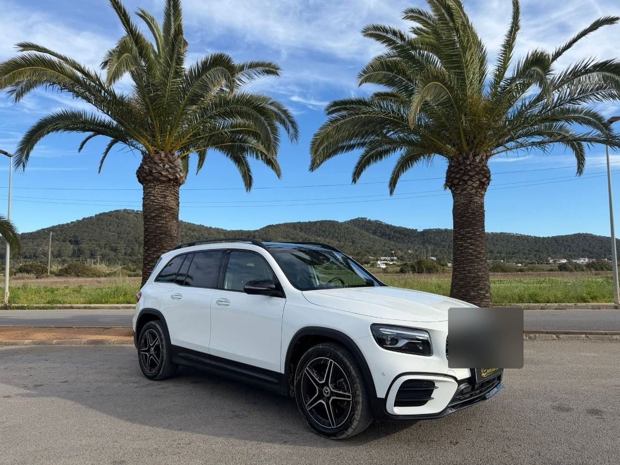 Mercedes GLB