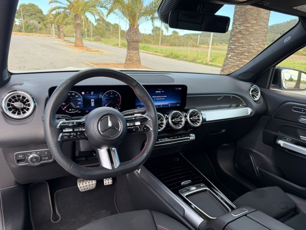 Mercedes GLB
