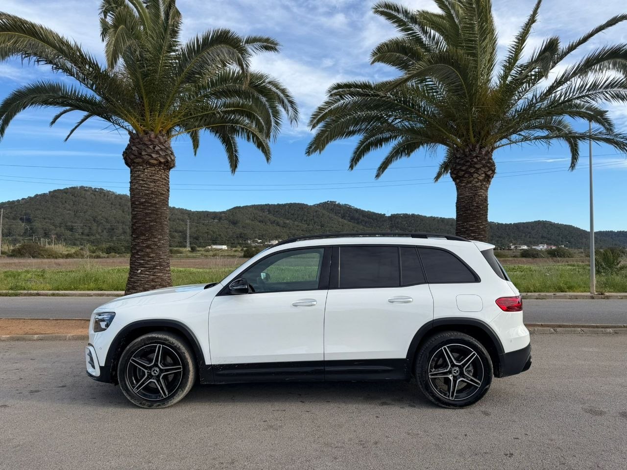 Mercedes GLB